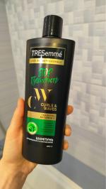 Шампунь TRESemme Curls&Waves "Стоп пушистость" для кудрявых и пушистых волос фото