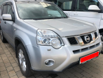 Автомобиль Nissan X-Trail внедорожник фото