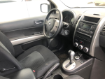 Автомобиль Nissan X-Trail внедорожник фото