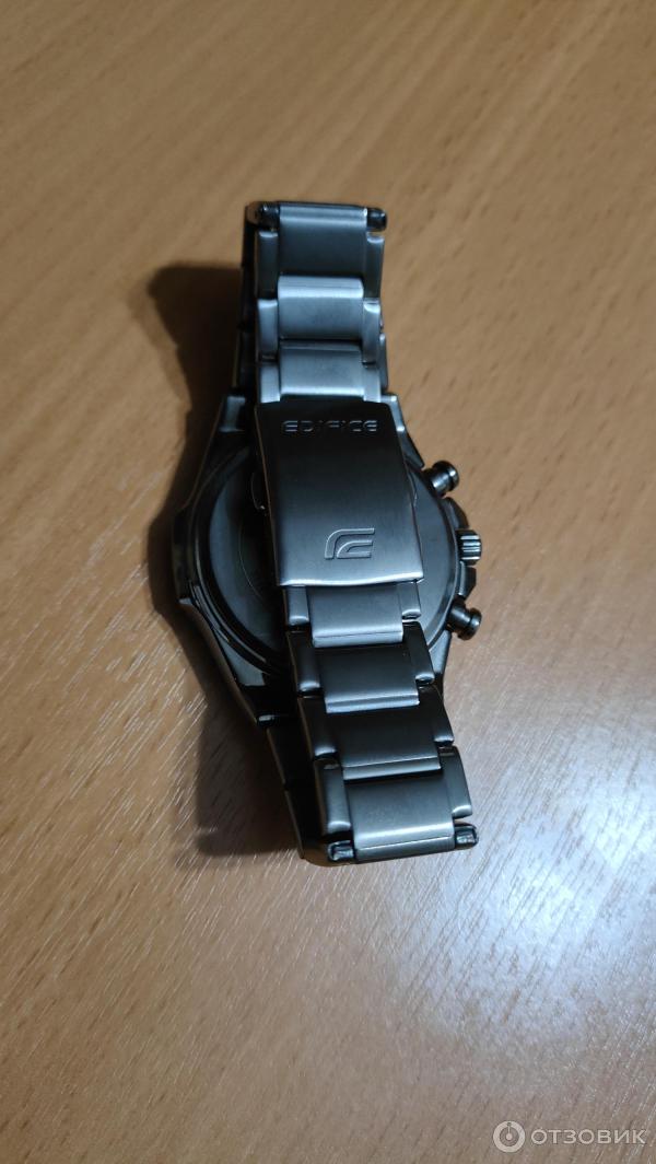 Мужские наручные часы Casio EFS-S570DC-1AUDF фото