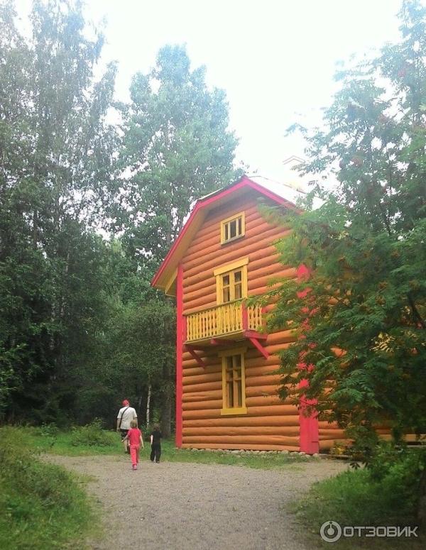 Сказачная тропа Лукоморье (Россия, Верхние Мандроги) фото