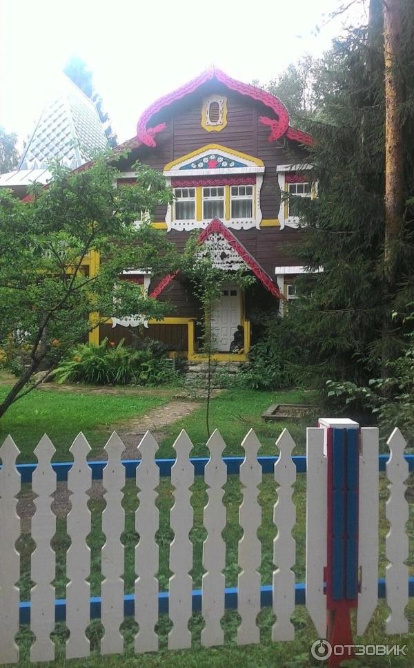 Сказачная тропа Лукоморье (Россия, Верхние Мандроги) фото
