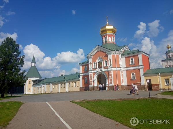 Валдайский Иверский Богородицкий Святоозерский мужской монастырь (Россия, Валдай) фото