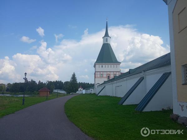 Валдайский Иверский Богородицкий Святоозерский мужской монастырь (Россия, Валдай) фото