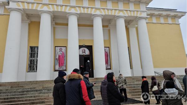 Вход в главный собор