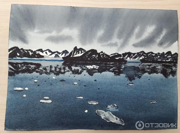 Зелёная вода из Арктика и антарктика .