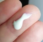 Солнцезащитный крем Avene SPF50+ фото