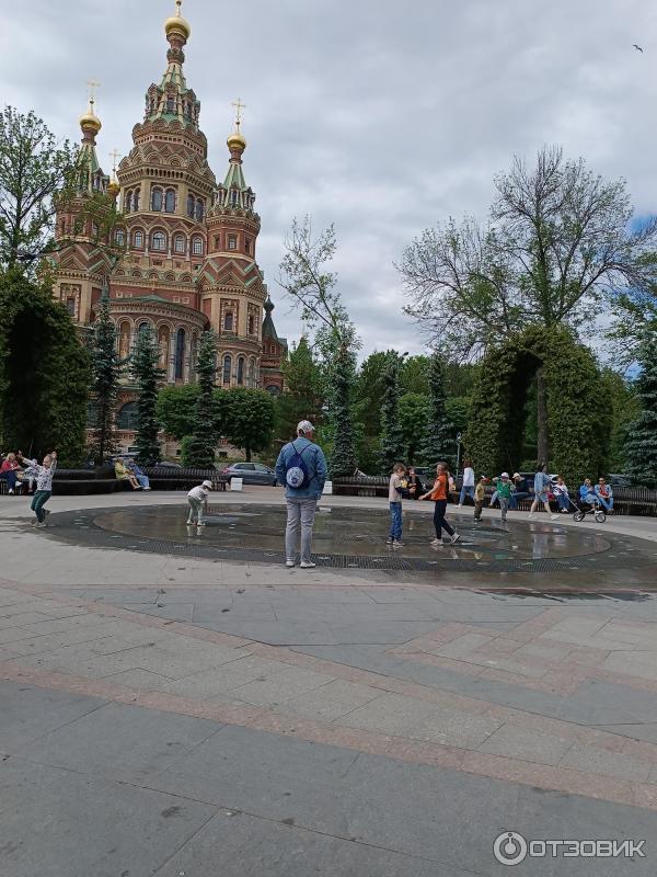 Собор Петра и Павла в Петергофе (Россия, Санкт-Петербург) фото