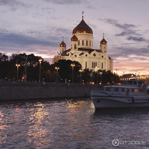 Речная прогулка на теплоходе Алина-Браво (Россия, Москва) фото