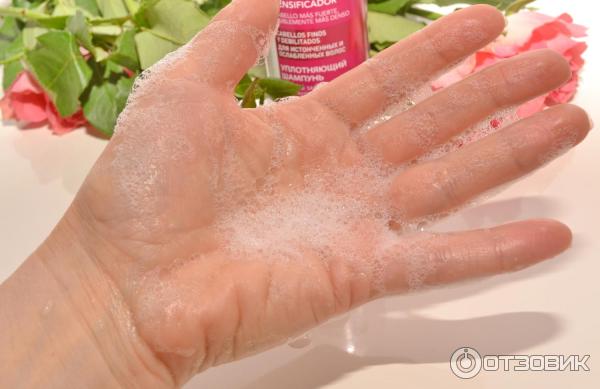 Уплотняющий шампунь Vichy Dercos Densi-Solutions фото