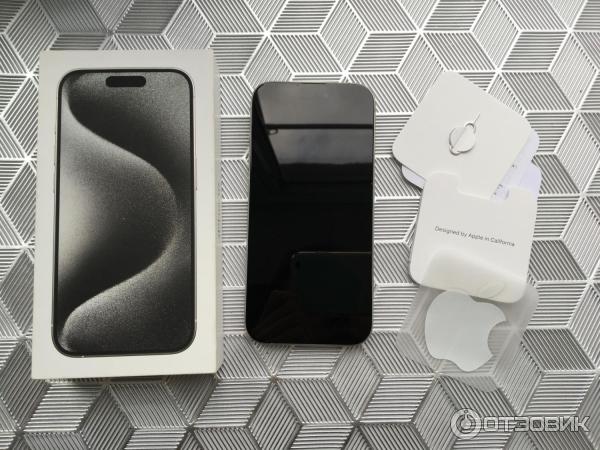 Смартфон Apple iPhone 15 Pro фото