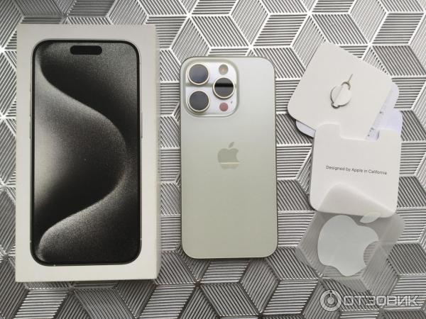 Смартфон Apple iPhone 15 Pro фото