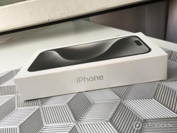 Смартфон Apple iPhone 15 Pro фото