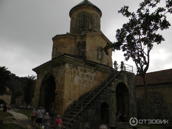 Гелатский монастырь (Грузия, Кутаиси) фото