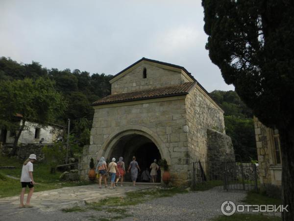 Гелатский монастырь (Грузия, Кутаиси) фото