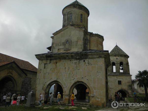 Гелатский монастырь (Грузия, Кутаиси) фото