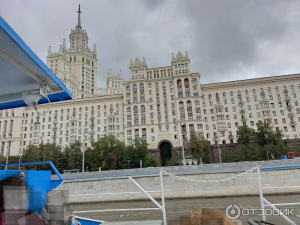 Прогулки на теплоходе City Sightseeing по Москве-реке (Россия, Москва) фото