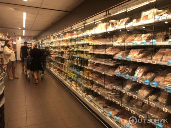 Сеть супермаркетов Albert Heijn (Нидерланды, Роттердам) фото