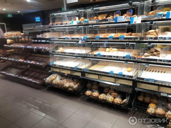 Сеть супермаркетов Albert Heijn (Нидерланды, Роттердам) фото