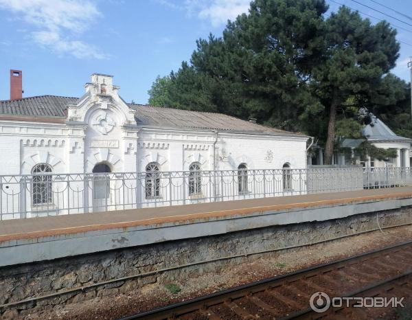 Электропоезд Минеральные Воды - Кисловодск фото