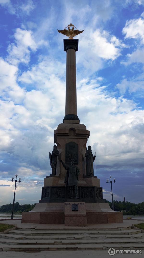 Экскурсия Стрелка г. Ярославля - место основания древнего города на Волге (Россия, Ярославль) фото