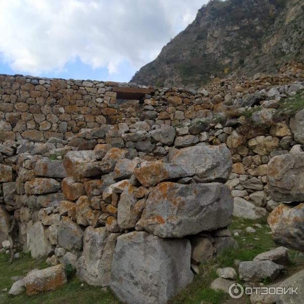 Развалины аула Кюнлюм (Россия, Верхняя Балкария) фото