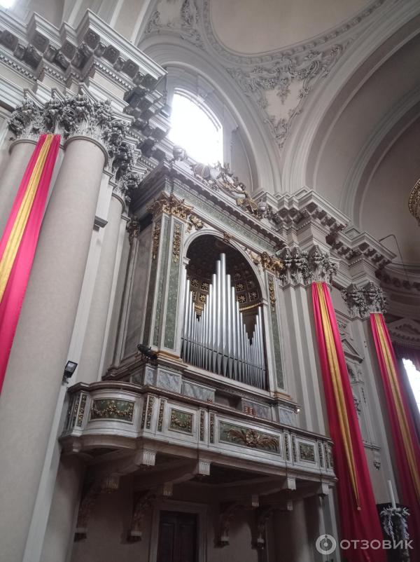 Церковь Chiesa dei Santi Nazaro e Celso (Италия, Брешиа) фото