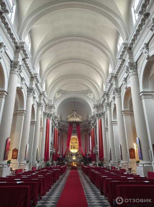 Церковь Chiesa dei Santi Nazaro e Celso (Италия, Брешиа) фото