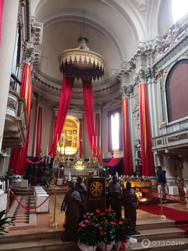 Церковь Chiesa dei Santi Nazaro e Celso (Италия, Брешиа) фото