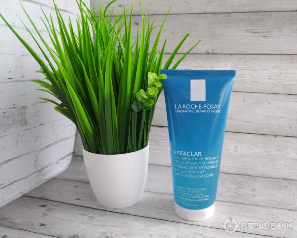 Очищающий пенящийся гель для лица La Roche-Posay Effaclar фото