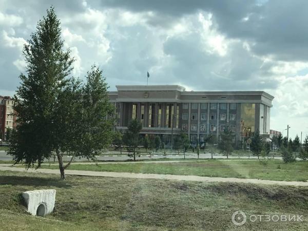 Поездка на автомобиле по Казахстану фото