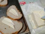 Маргарин сливочный твердый Красная цена Новинка фото