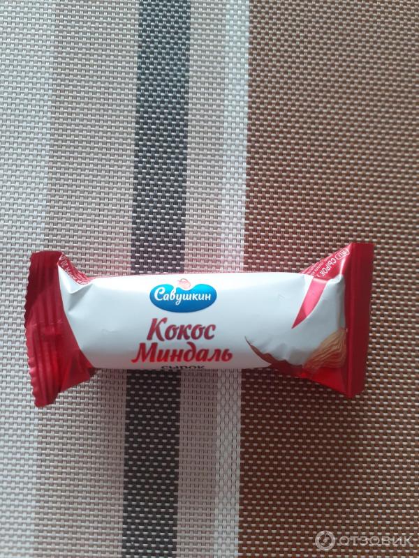 Отзыв о Глазированный сырок Савушкин продукт "Кокос Миндаль" | в белой ...