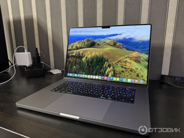 Ноутбук Apple Macbook 16 Pro М1 фото