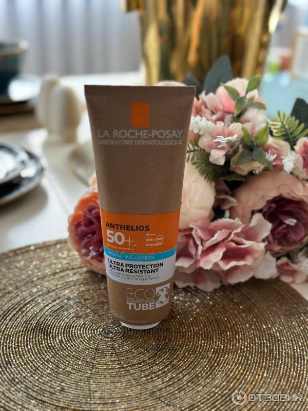 Солнцезащитное увлажняющее молочко для лица и тела La Roche-Posay Anthelios SPF 50 фото
