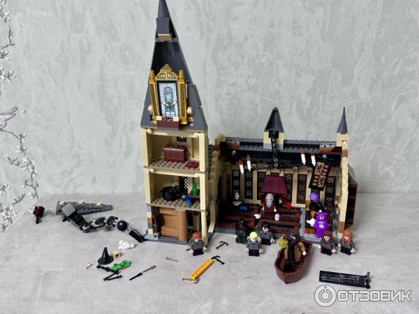 Набор LEGO HARRY POTTER Большой зал Хогвартса фото