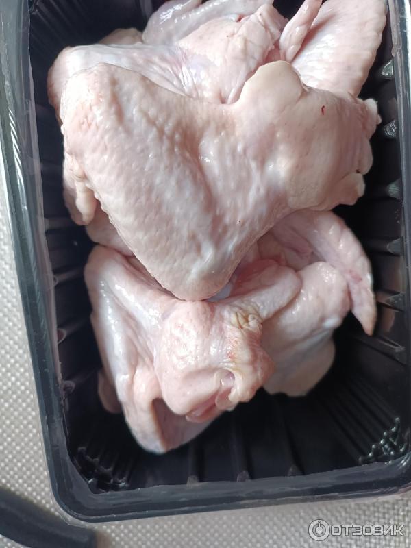 Как готовить цыпленка бройлера. Курица охлажденная. Павловская курочка копченая грудка. Грудка копченая рефтинская птицефабрика. Тушка бройлера.