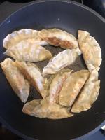 Дамплинги Bibigo "Королевские со свининой и овощами" фото