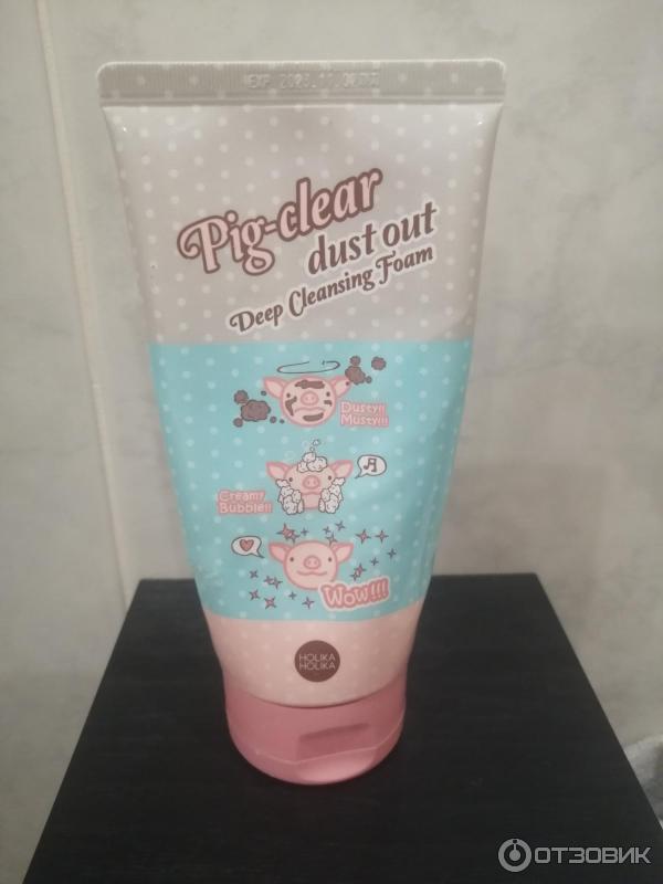 Глубоко очищающая пенка для лица Holika Holika Pig-clear dust out Deep Cleansing Foam фото