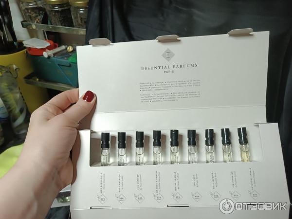 Набор пробников парфюмерной воды ESSENTIAL PARFUMS PARIS discovery set фото