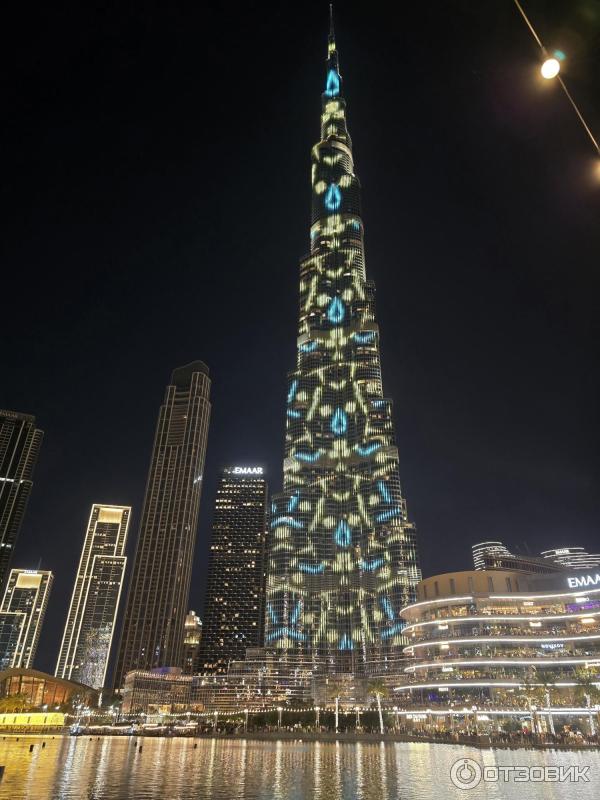 Торгово-развлекательный центр Dubai Mall (ОАЭ, Дубай) фото