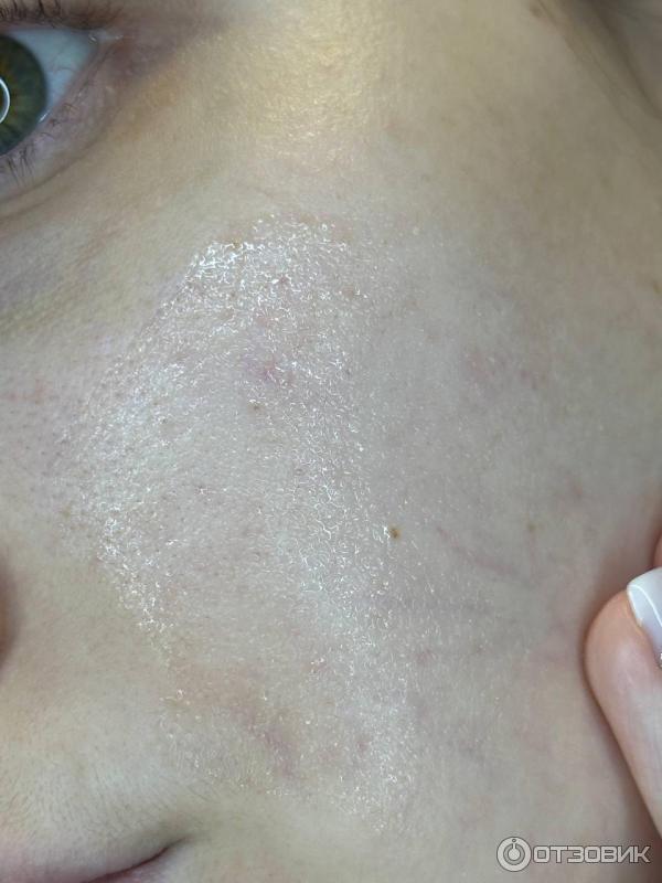 Гиалуроновая сыворотка-филлер пролонгированного действия Liftactiv Supreme. Бренд Vichy.