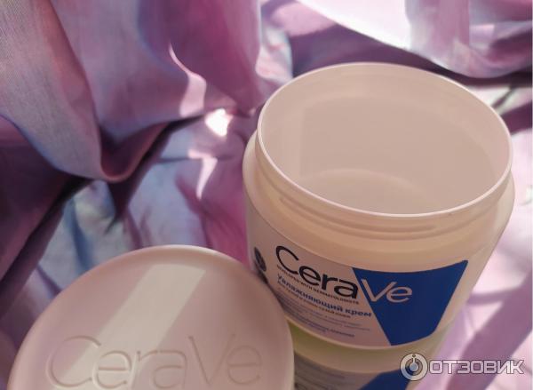 Увлажняющий крем для лица CeraVe фото