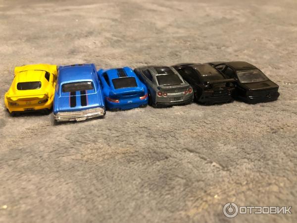 Детские машинки Hot Wheels фото