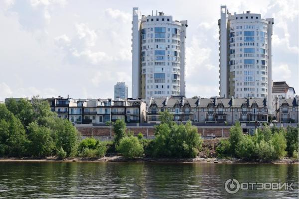 Прогулка на теплоходе Москва 110 по реке Волге (Россия, Самара) фото