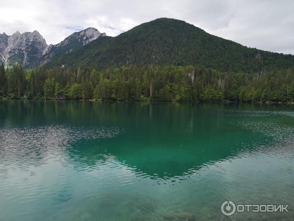 Озера Lago Inferiore di Fusine (Италия, Удине) фото