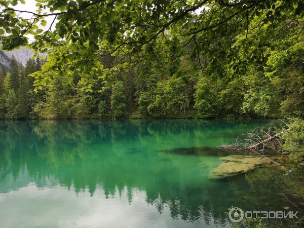 Озера Lago Inferiore di Fusine (Италия, Удине) фото