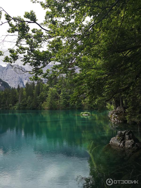 Озера Lago Inferiore di Fusine (Италия, Удине) фото