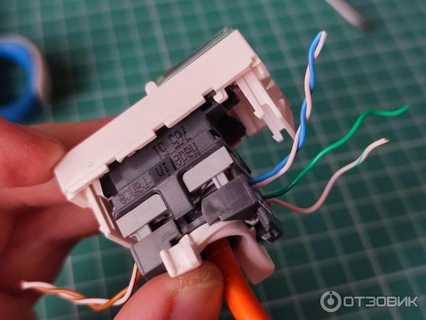 Розетка Legrand Mosaic RJ45 UTP кат 5е 1 модуль фото