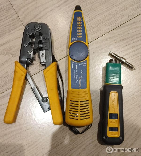 Ударный инструмент для заделки кабеля Fluke Networks D914s с лезвиями EverSharp 11066 фото